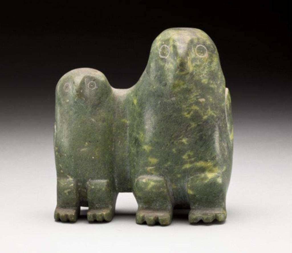 Latcholassie Akesuk (1919-2000) - Green stone