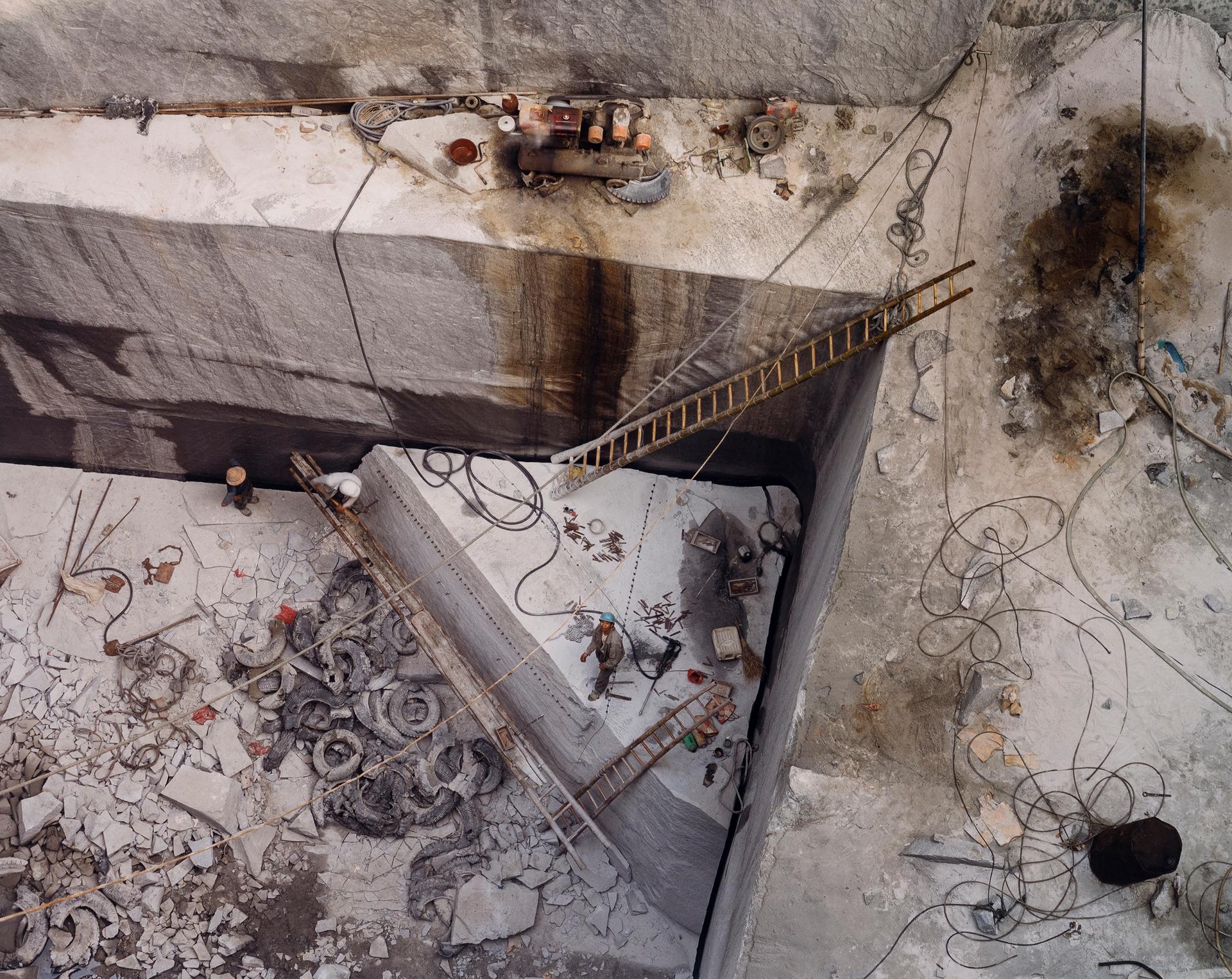 Edward Burtynsky (1955) - China Quarries No. 2, Xiamen, Fujian Province, China, 2004