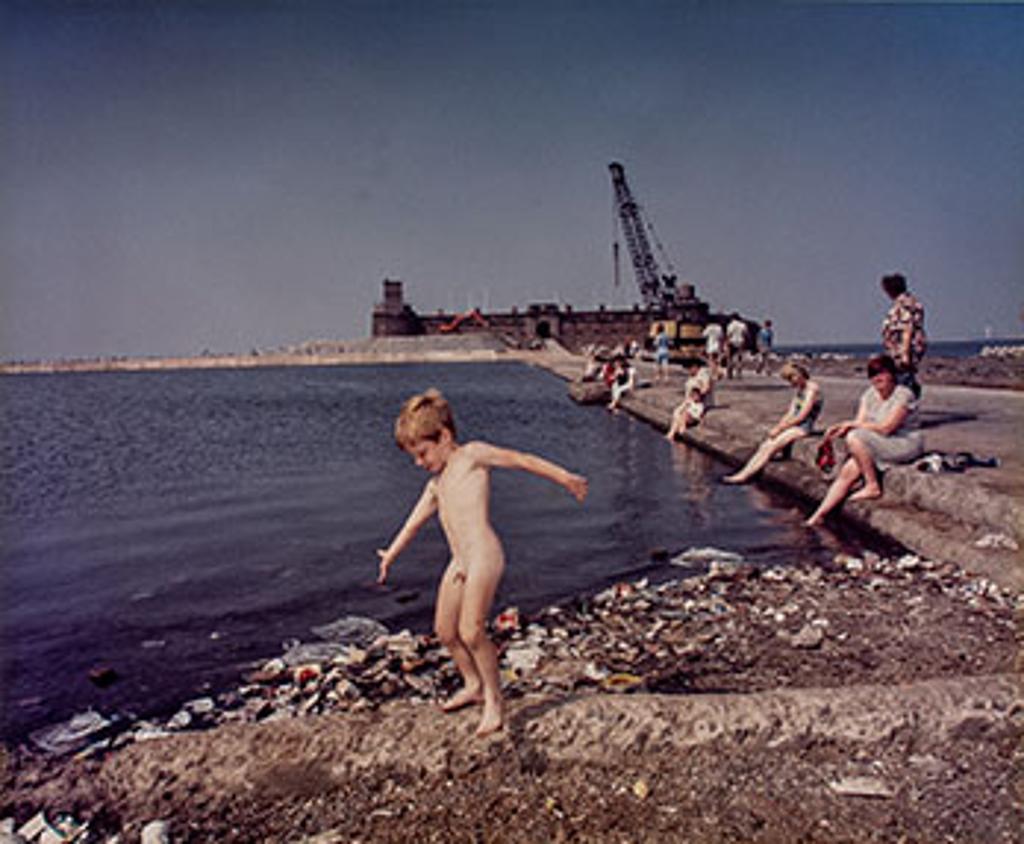 Martin Parr (1952) - New Brighton, 1985