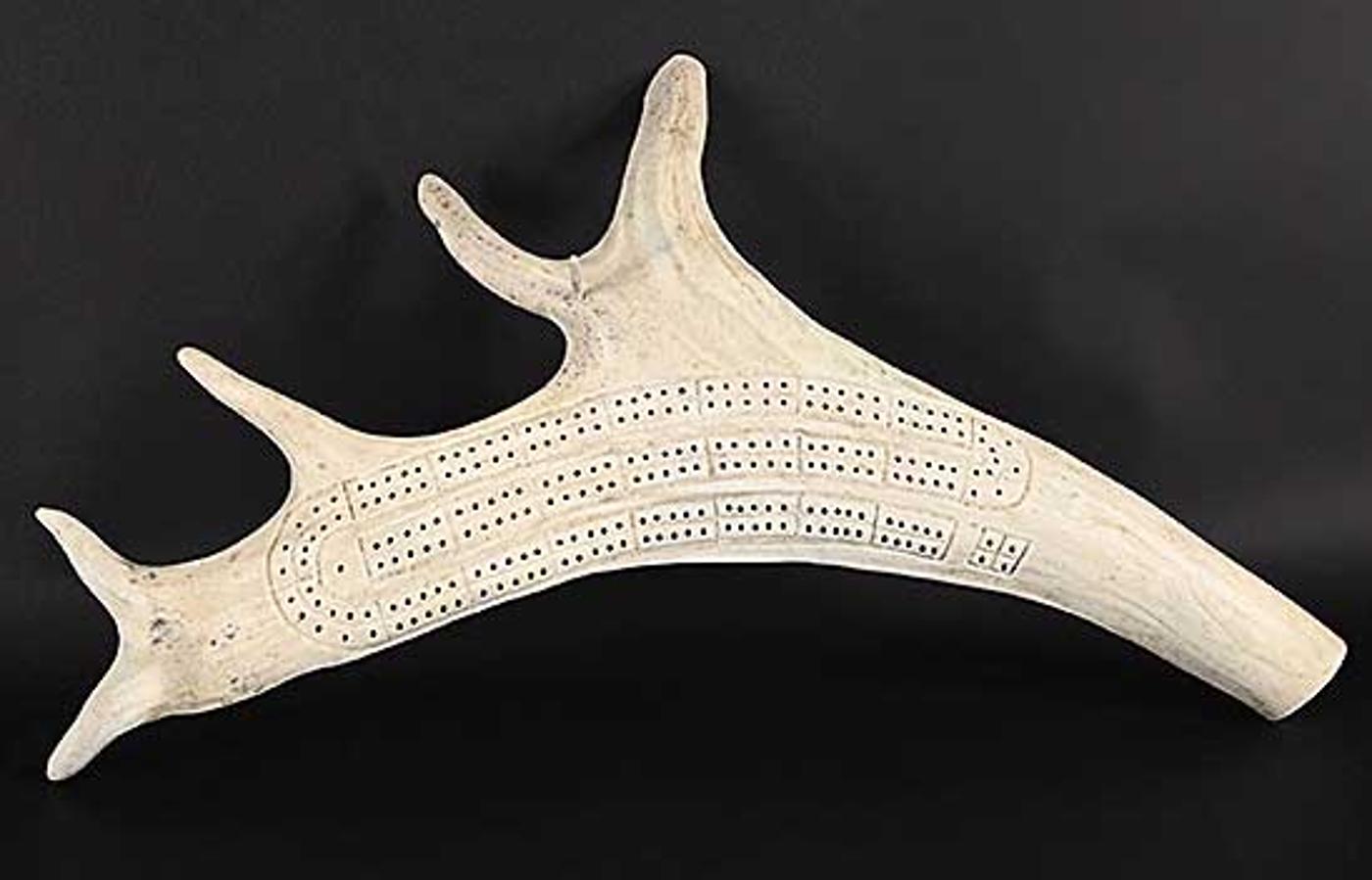 Kenny Harry Aklavit - Untitled - Scrimshaw Cribbage Board