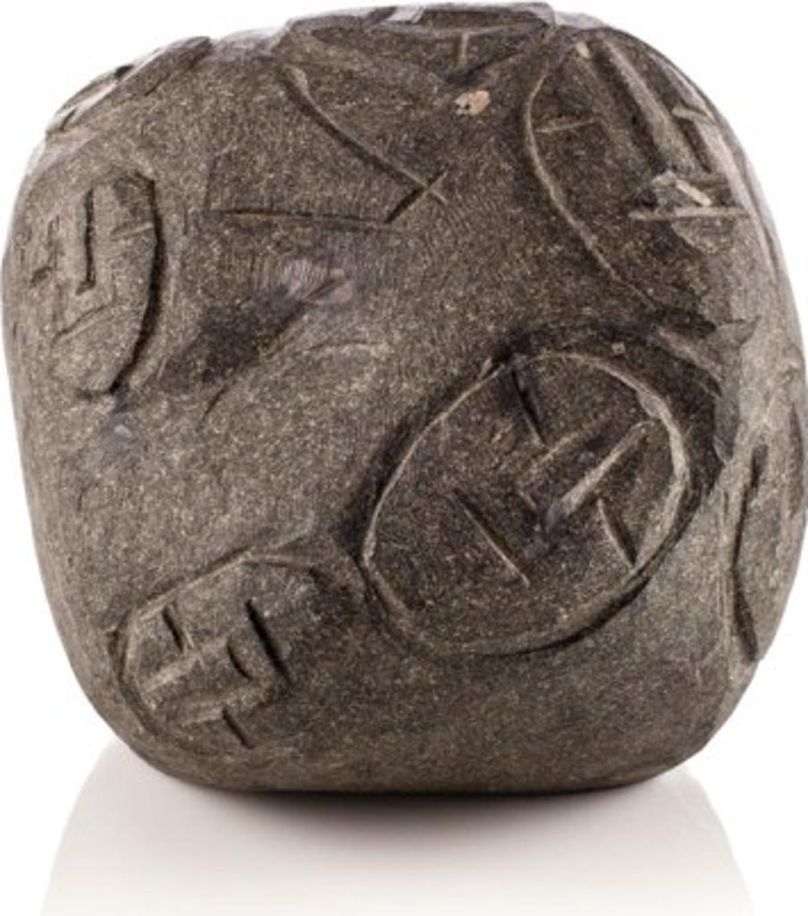Lucy Tasseor Tutsweetok (1934-2012) - Faces, ca. 2000, Grey-black stone