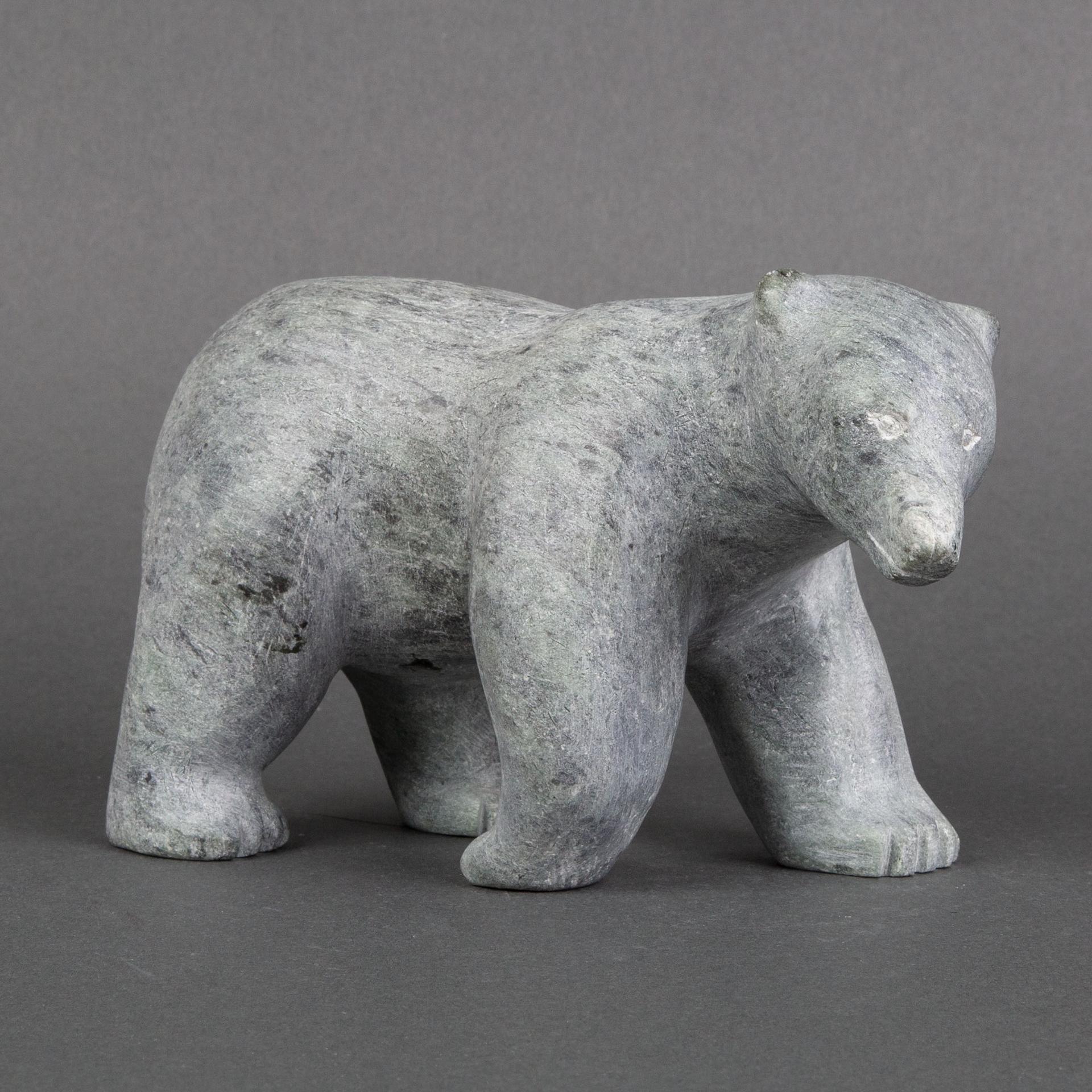 Alnik Panniluk - Walking Bear