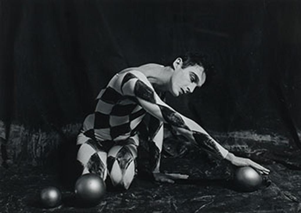 Marcus Leatherdale (1952) - Harlequin III