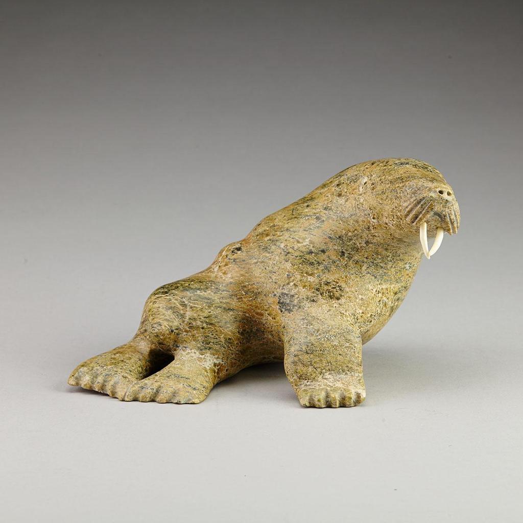 Adamie Alariaq (1930-1990) - Walrus