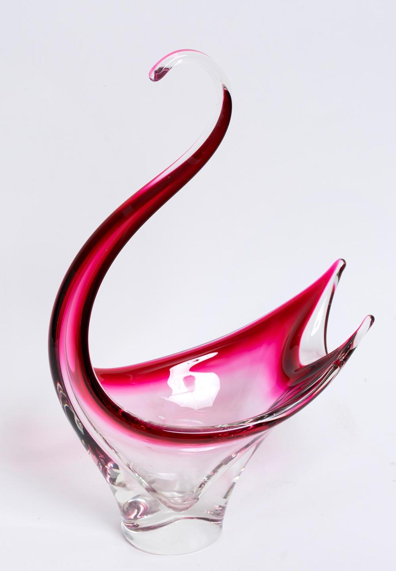 Chalet Canada - Pink Swan