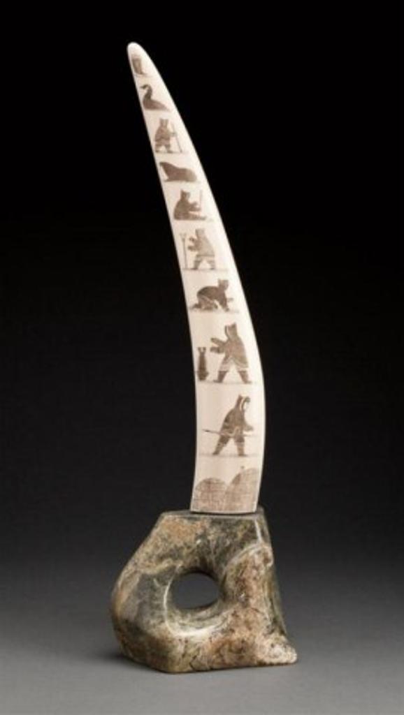 Davidee Itulu (1929-2006) - Ivory, colour and green stone