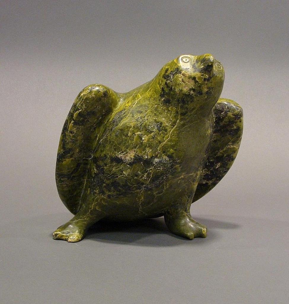 Qavaroak Tunnillie (1928-1993) - a green soapstone