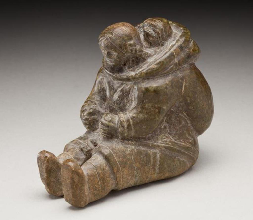 Ennutsiak (1896-1967) - Seated Mother and Child
