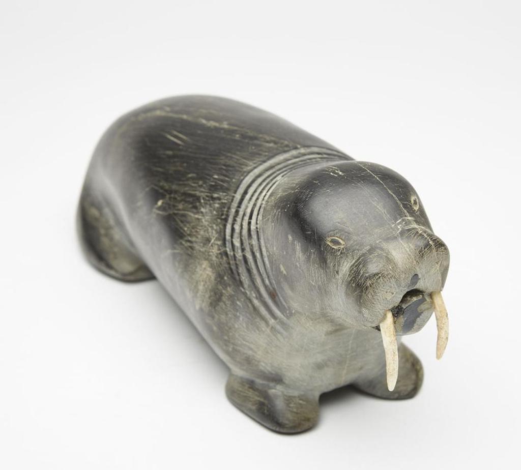 Dominic Kingilik (1939-1990) - Walrus