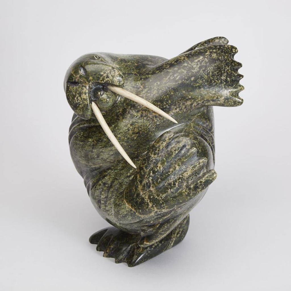 Kellypalik Qimirpik (1948-2017) - Dancing Walrus