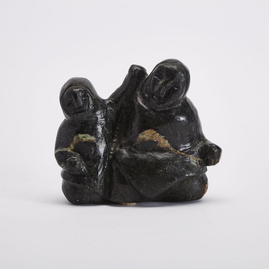 Tuna Iquliq (1935-2015) - Couple Embracing
