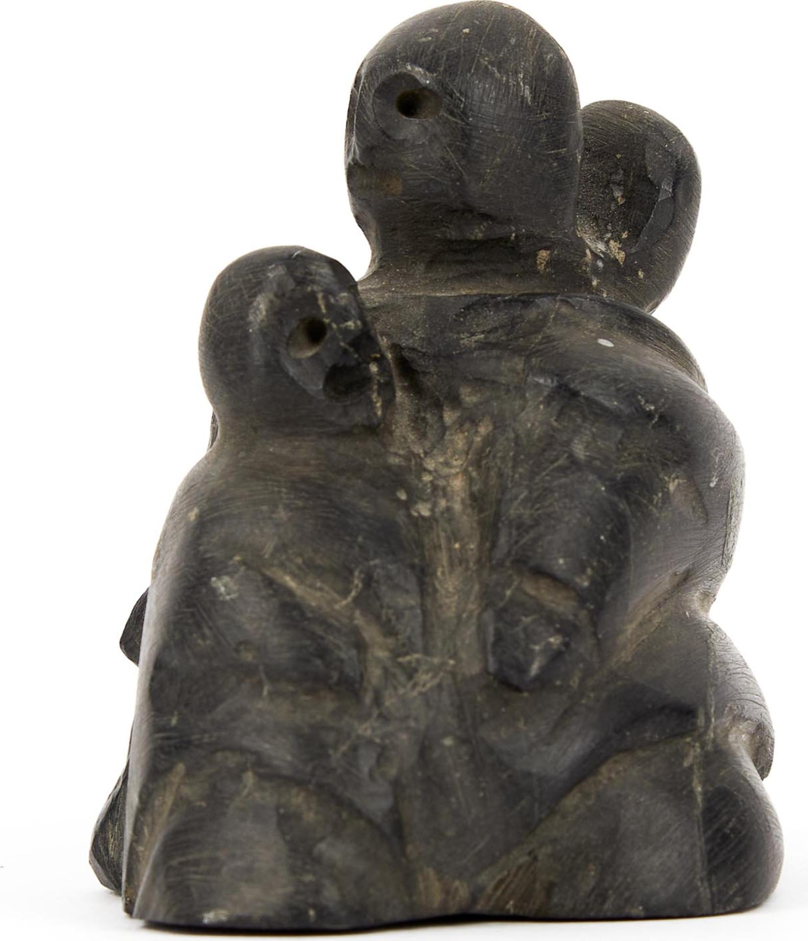 Toona Iqulik (1935-2015) - Mother And Children