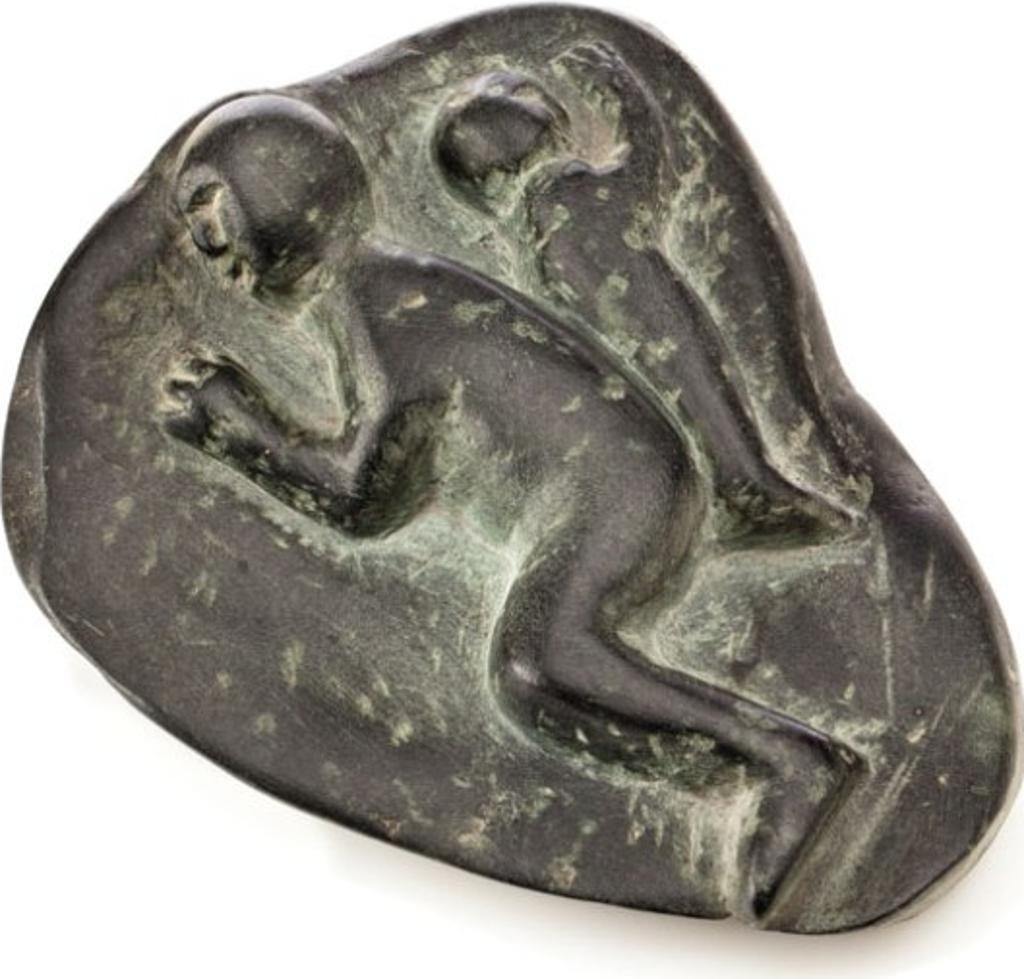 Miriam Nanurluk Qiyuk (1933) - Sleeping Parent and Child, 1985, Black stone