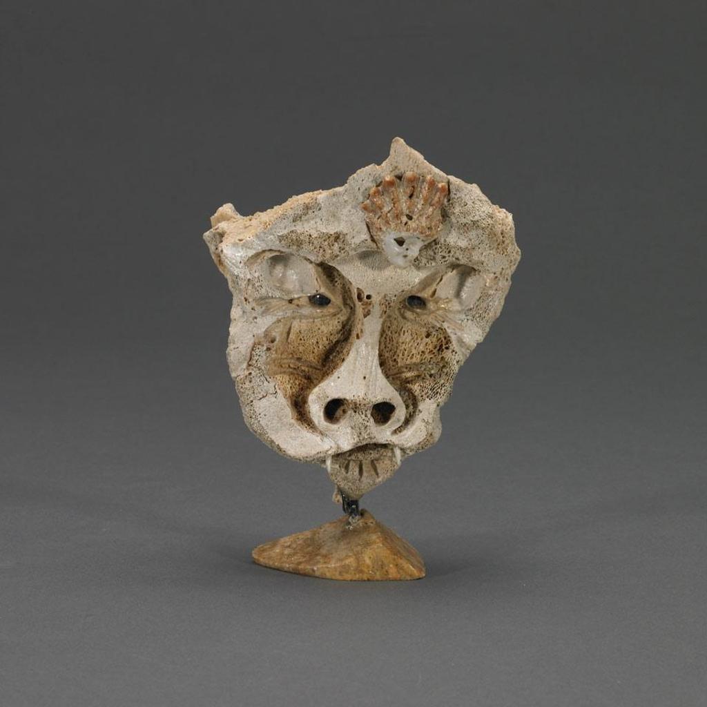 Manasie Akpaliapik (1955) - Face On Base