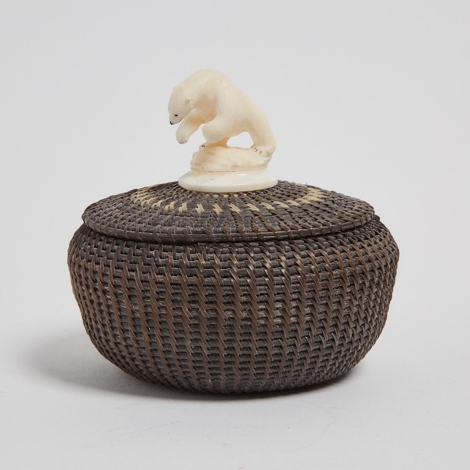 John Harrow - Lidded Woven Basket With Bear Knop