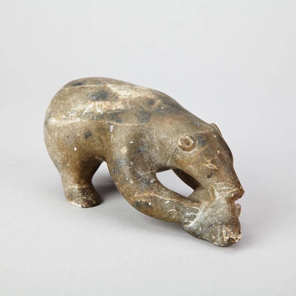 Peter Qumalu Pov Assapa (1935) - Bear Eating Seal