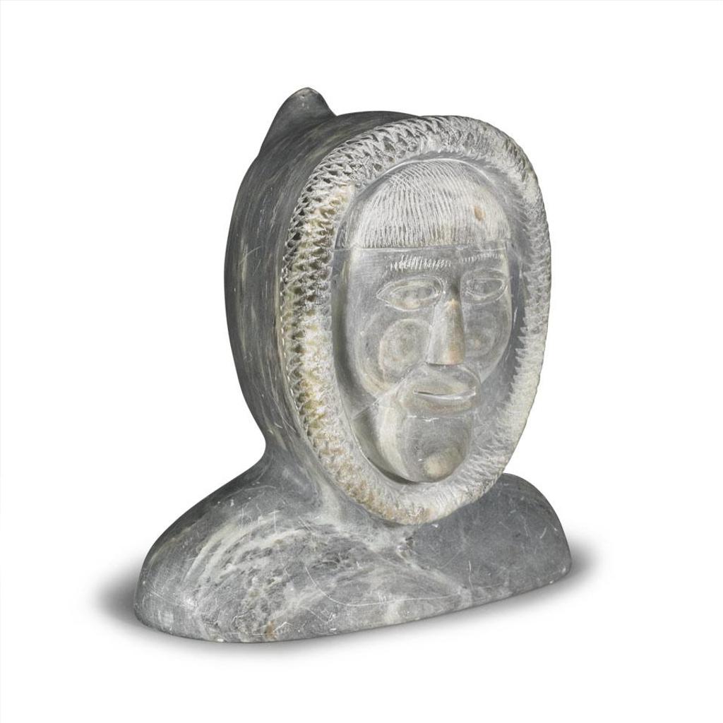 Paoolose Kooletalik - Bust