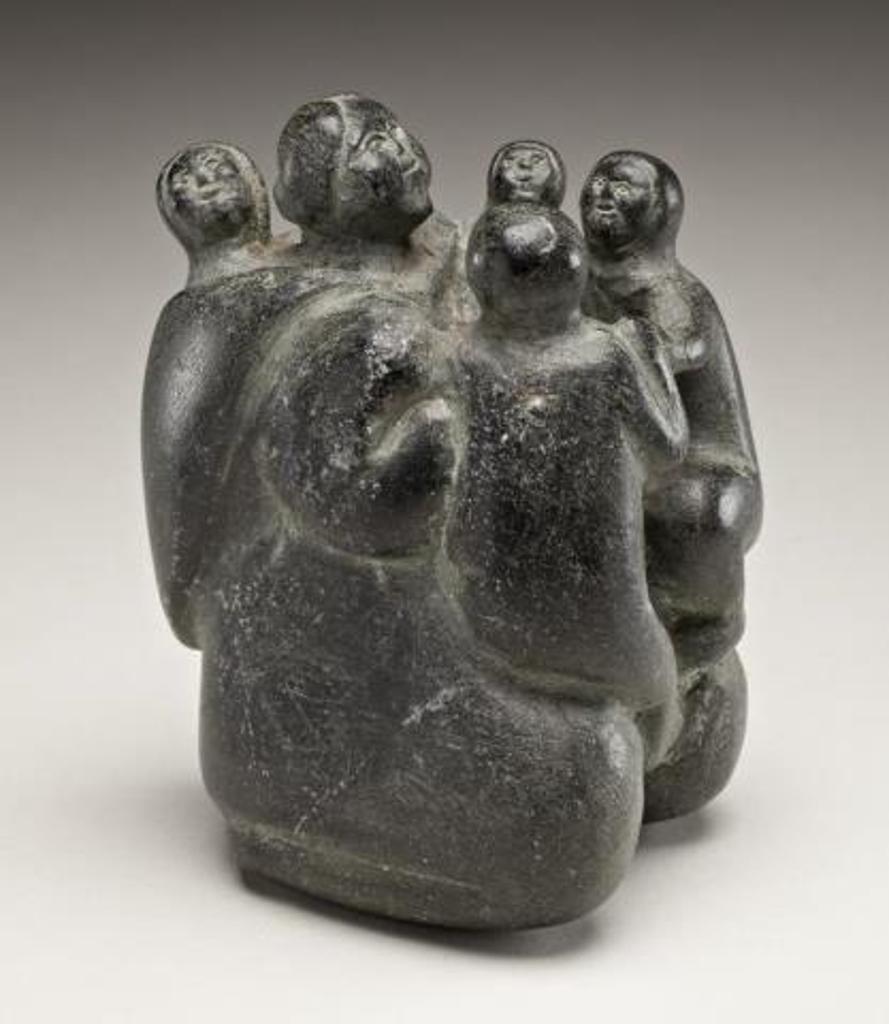 Yvonne Kanayuq Arnakyuinak (1920-1998) - Mother and Children