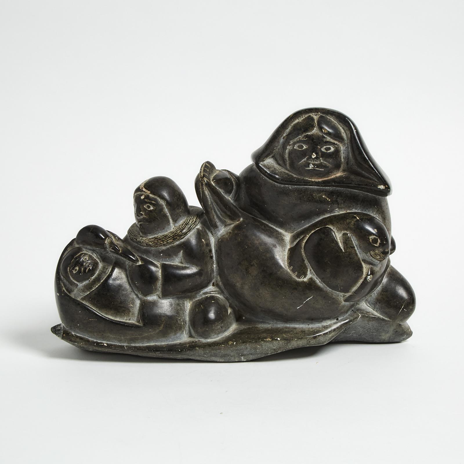 Adamie Aupalurta Putugu (1934) - Mother With Children Holding A Seal