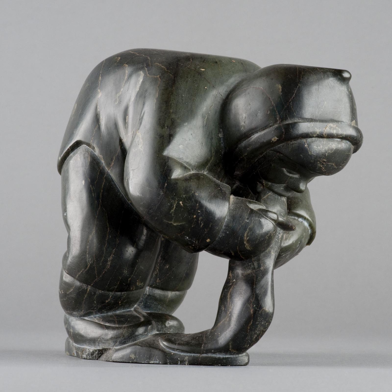 Joanasie Nowkawalk (1926) - Hunter Eating Muktuk