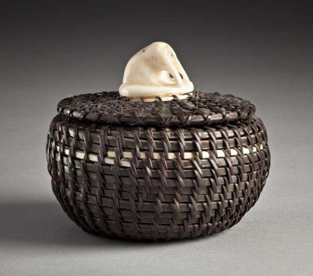 Joe Sikvayugak (1898-1983) - Baleen Basket with Walrus Finial