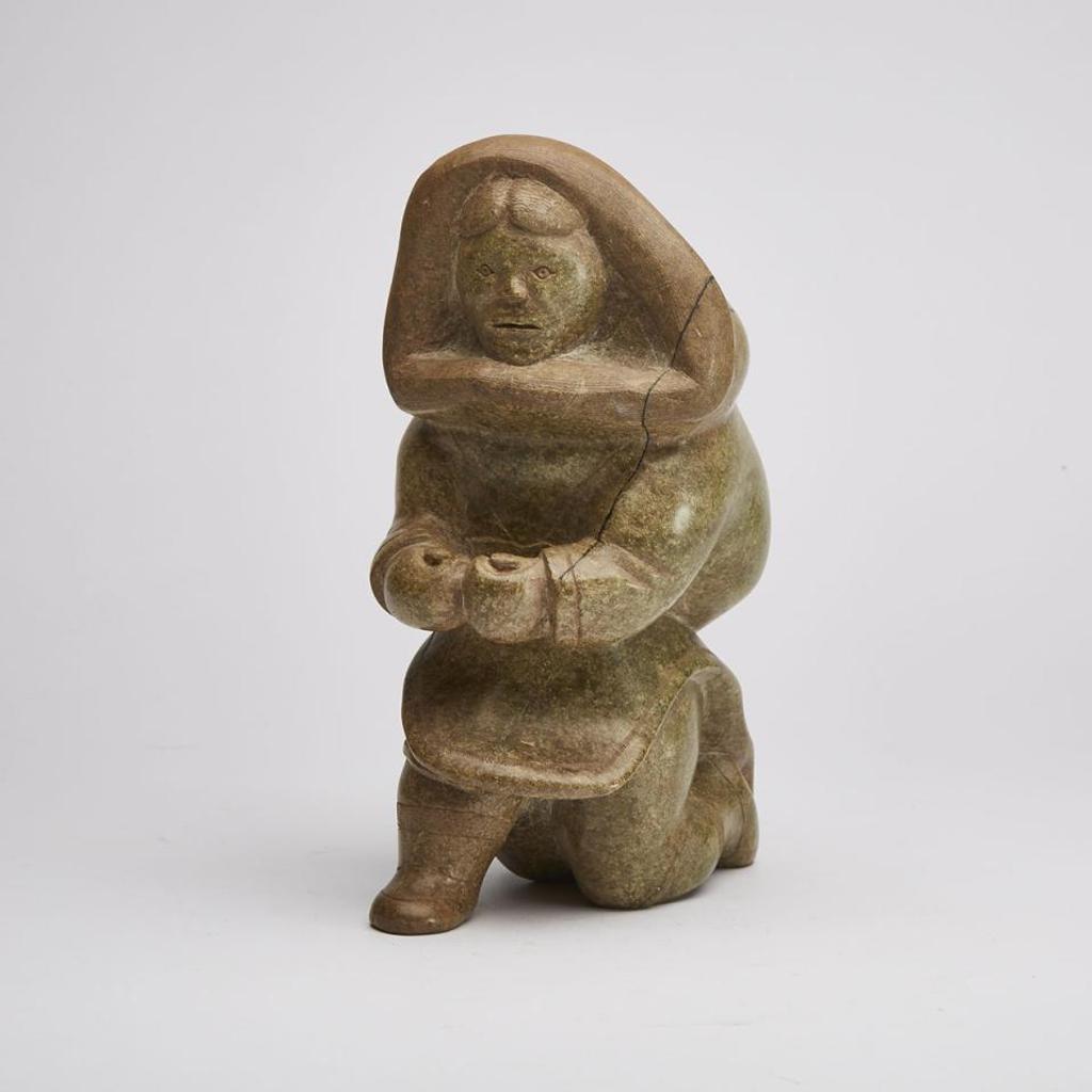 Eyesiak - Kneeling Woman