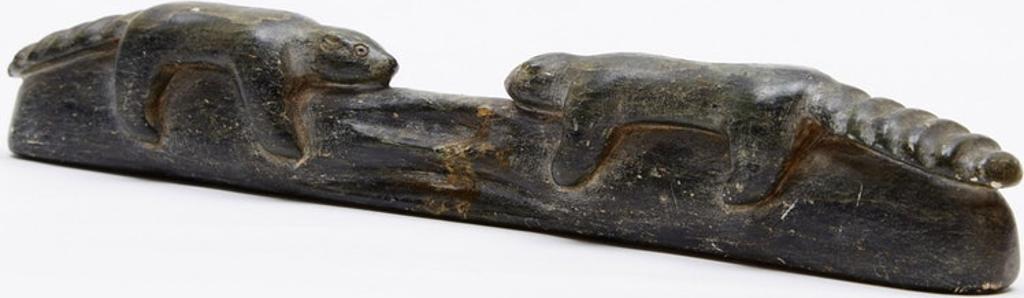 Nuveeya Ipellie (1920-2010) - Beavers Facing Each Other On A Log