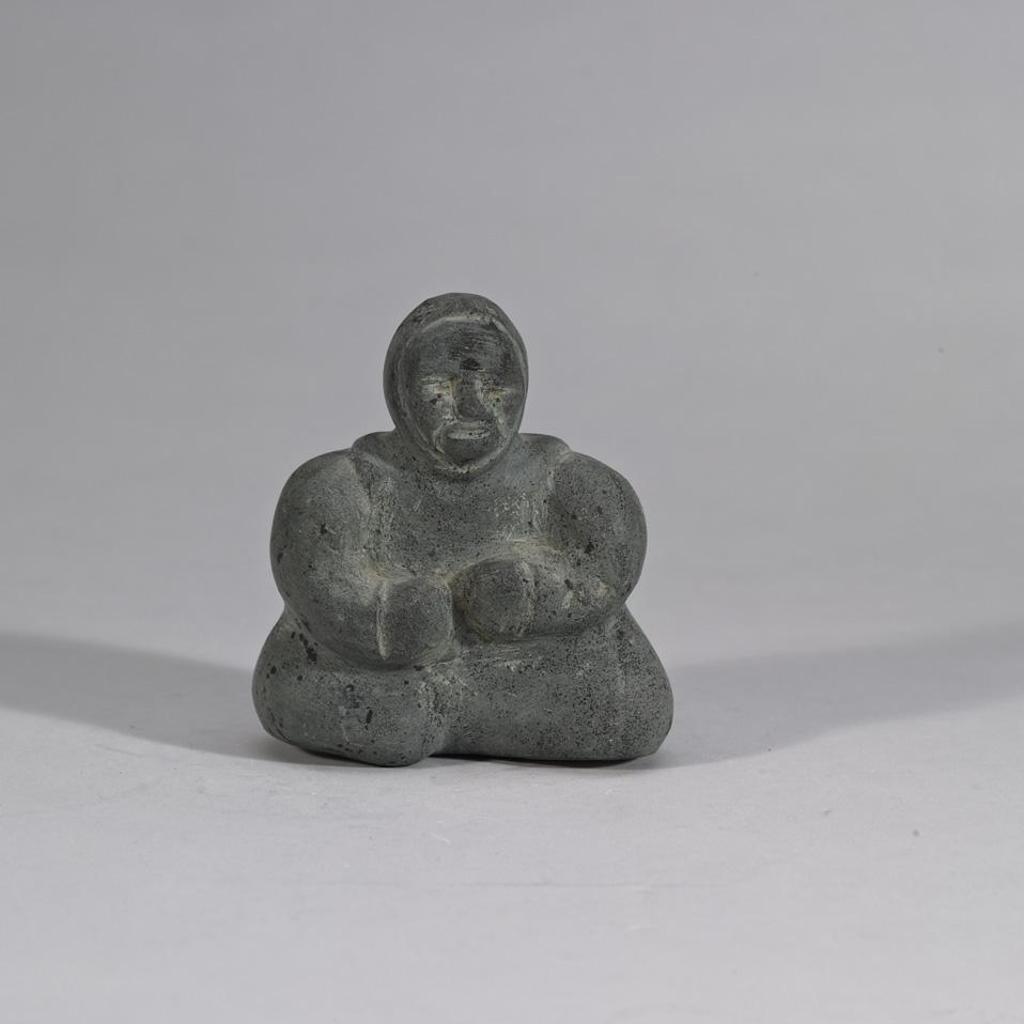 Tuna Iquliq (1935-2015) - Seated Figure