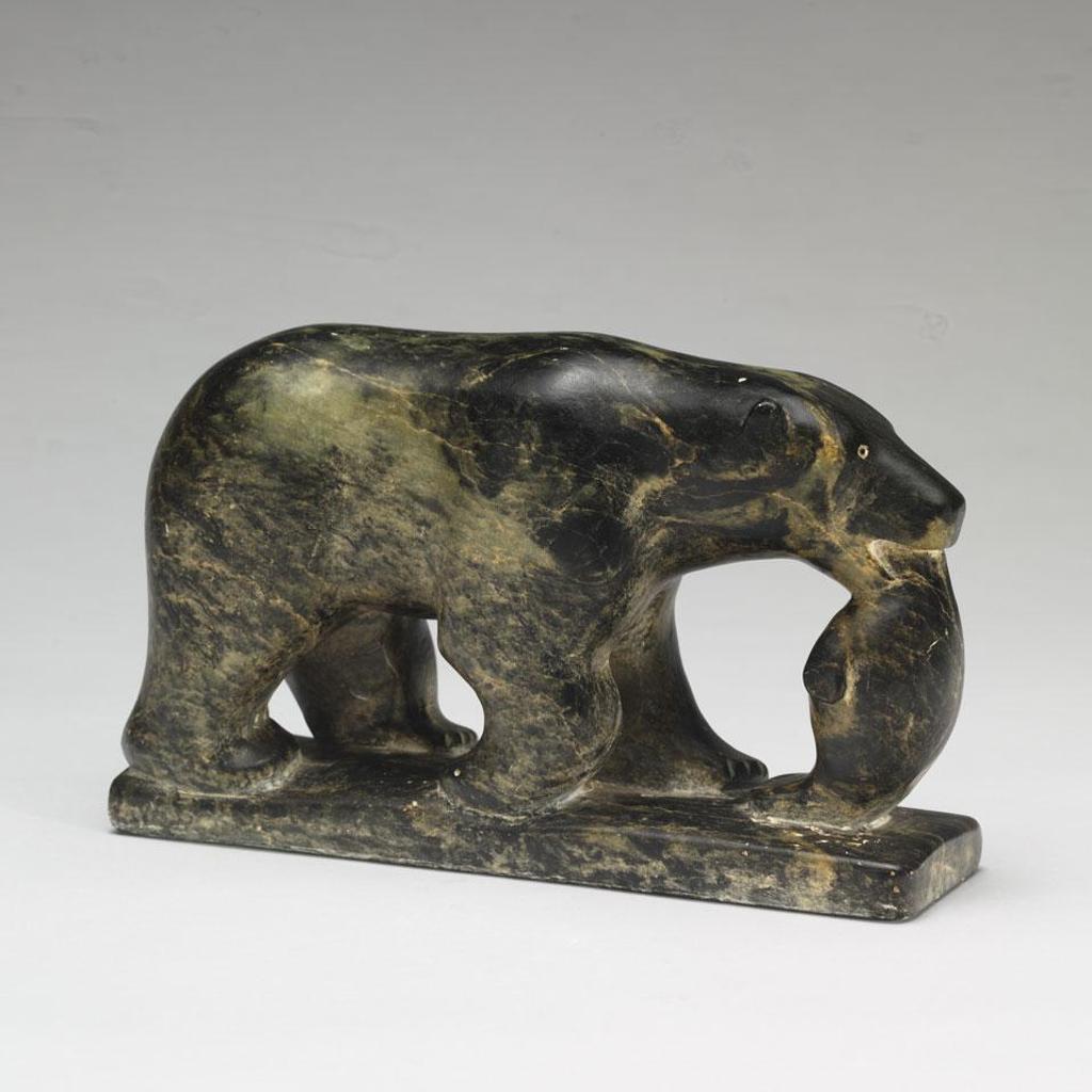 Qaunaq Palluq (1936) - Bear And Seal