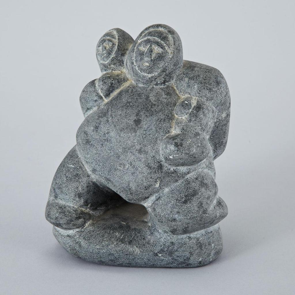 Camille Manngilik Iquliq (1962-2005) - Figure With Child