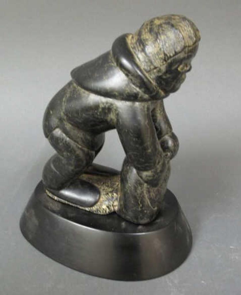 Inuit Scupture - Untitled
