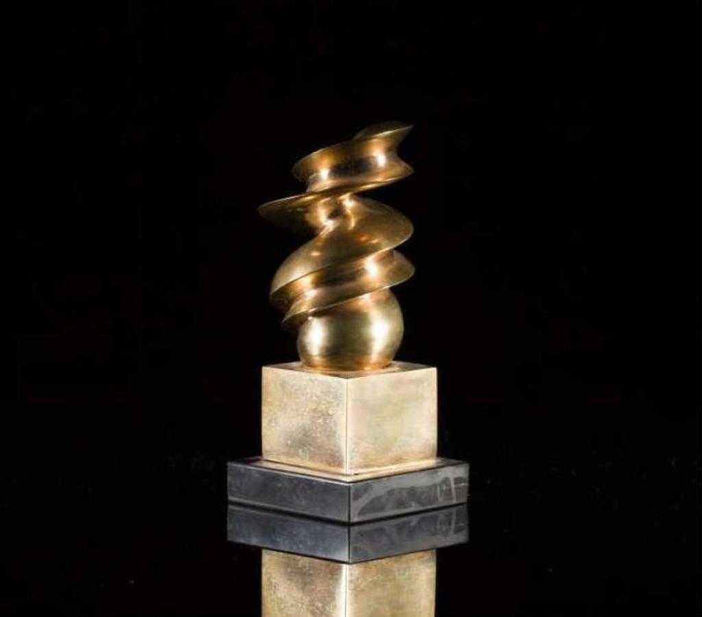 Maryon Kantaroff (1933-2019) - Polished bronze