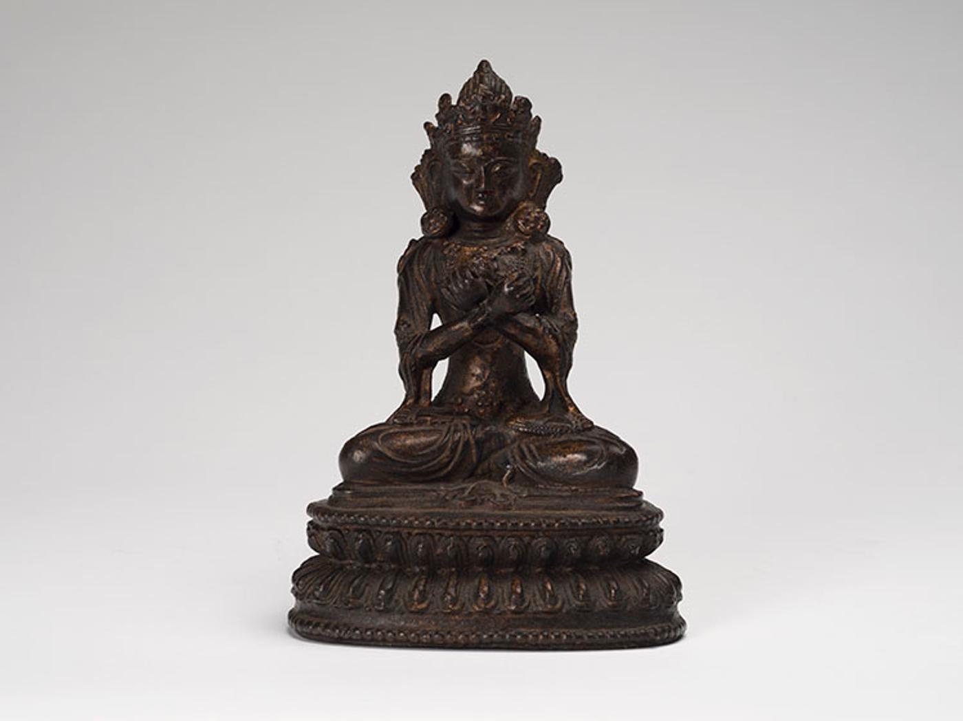 Chinese Art - A Chinese Gilt Lacquered Bronze Seated Figure of Vajradhara, Ming Dynasty, 15th/16th Century