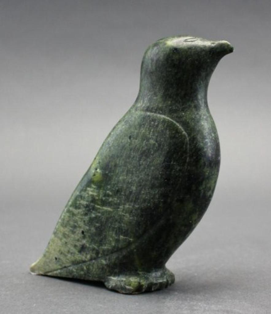 Nuluapik Pee (1919-1988) - Mottled dark green stone