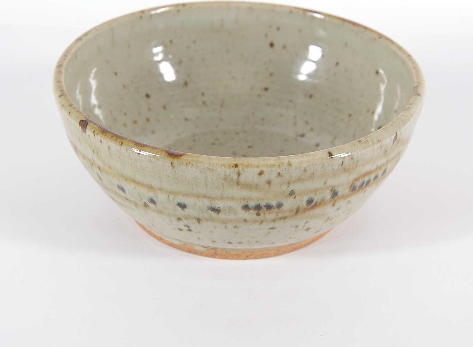 J. Mills - Small Beige Serving Bowl