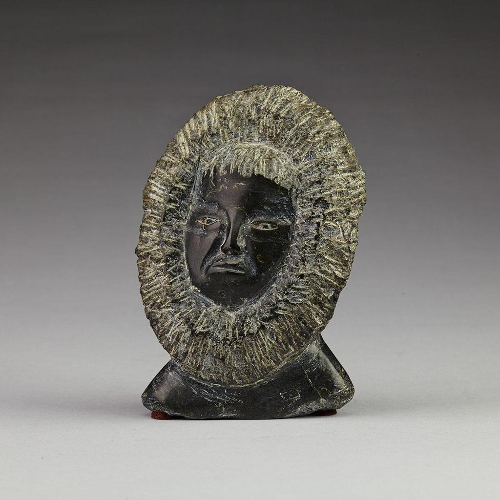 Mannumi Shaqu (1917-2000) - Face